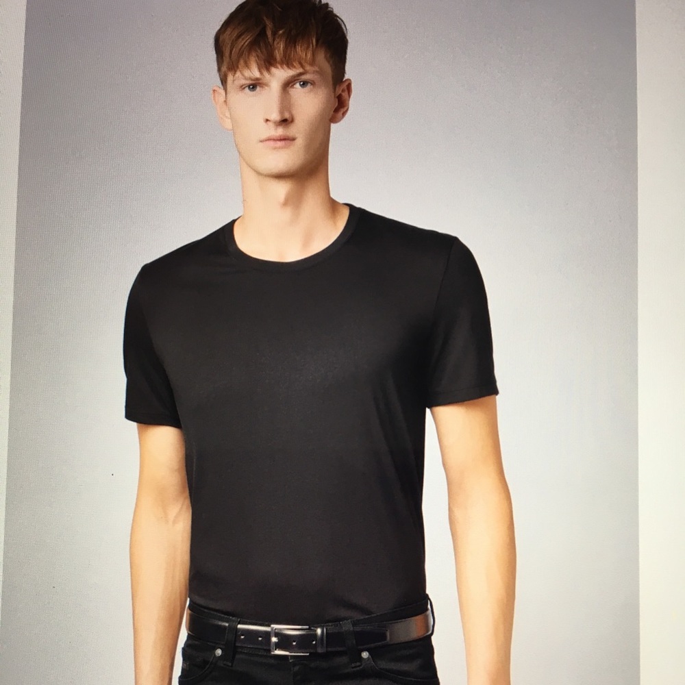 🔥Hugo Boss black T shirt Sz M